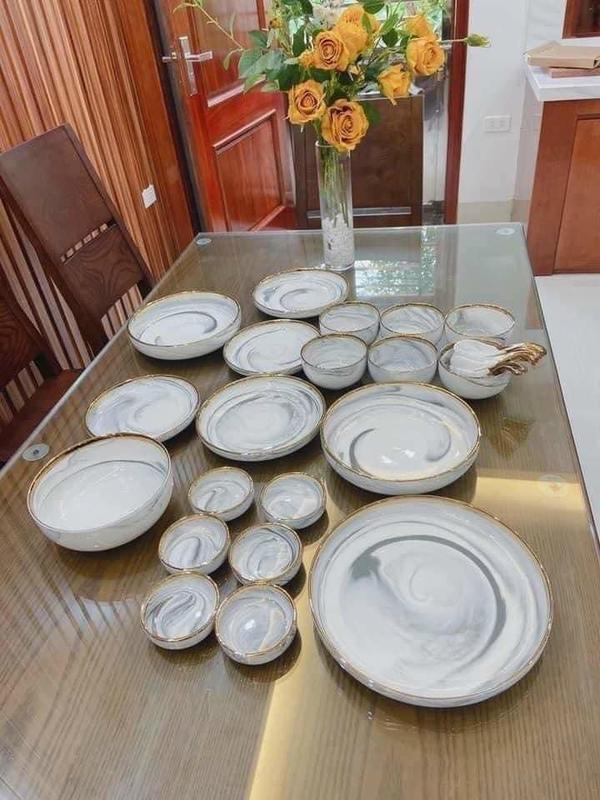 HÀNG LOẠI 1 set bát đĩa 10 người ăn phong cách châu âu đủ màu CÓ GIẤY KIỂM ĐỊNH AN TOÀN SẢN PHẨM. bộ chén dĩa 10 người ăn 41 chi tiết TẶNG 1 ĐĨA LỚN VÀ 1 MÔI CANH TỔNG 43 MÓN