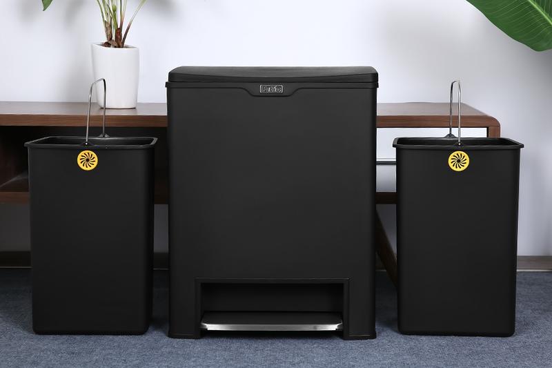 Product Introduction of Thùng Rác 2 Ngăn Inox Cao Cấp Đạp Chân Fitis Có Lõi Nhựa 16