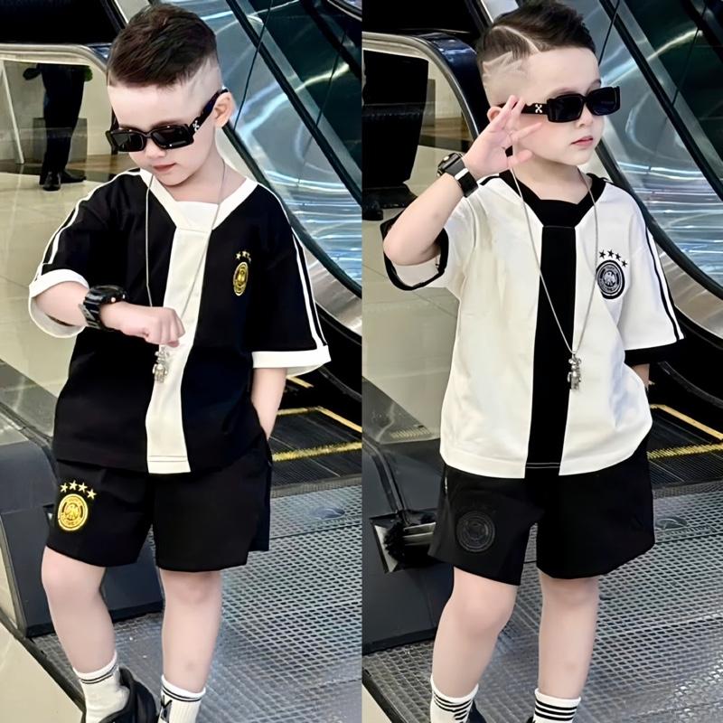 Bộ Quần và Áo Thể Thao ĐỨC Cổ Tim (Logo Thêu )bé Gái bé Trai chất full cottong tàu dệt kim mềm mịn co giãn thấm hút tốt cho bé yêu từ 10-43kg