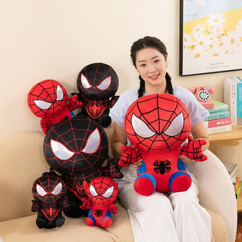  Gấu bông siêu anh hùng người nhện  spiderman  25cm---50cm mẫu mới 2 màu đỏ đen siêu hot siêu cute cho bé hàng xịn 