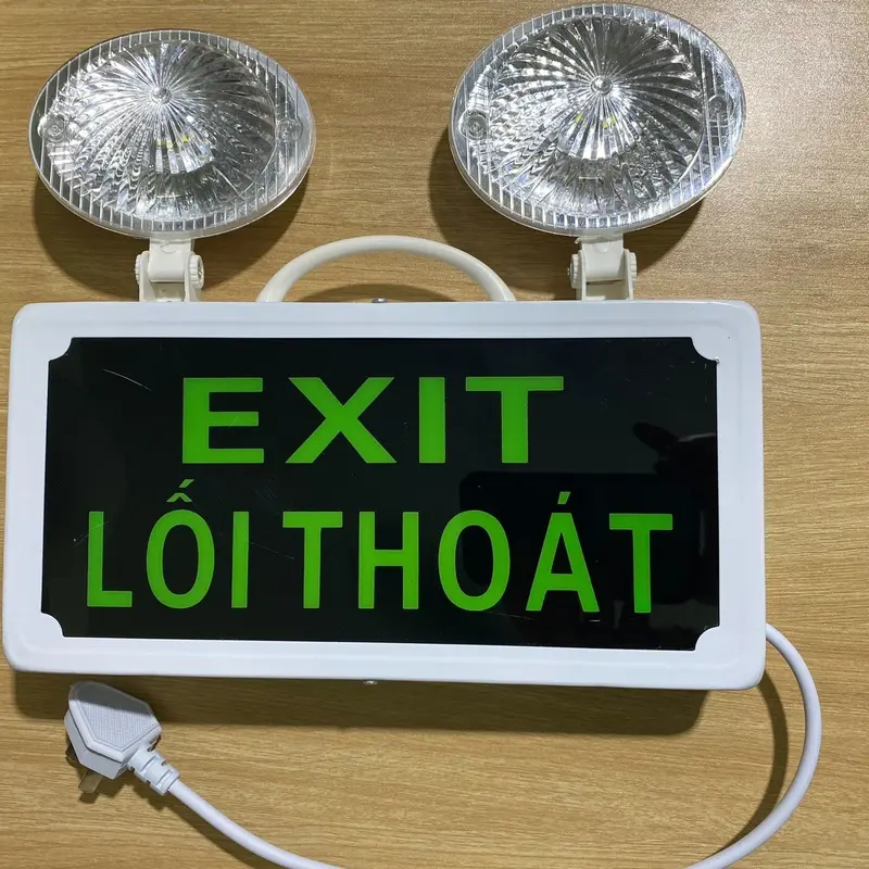 Đèn Exit 1 mặt có chữ lối thoát Đèn Exit 2 mặt có chữ lối thoát đèn sự cố 5