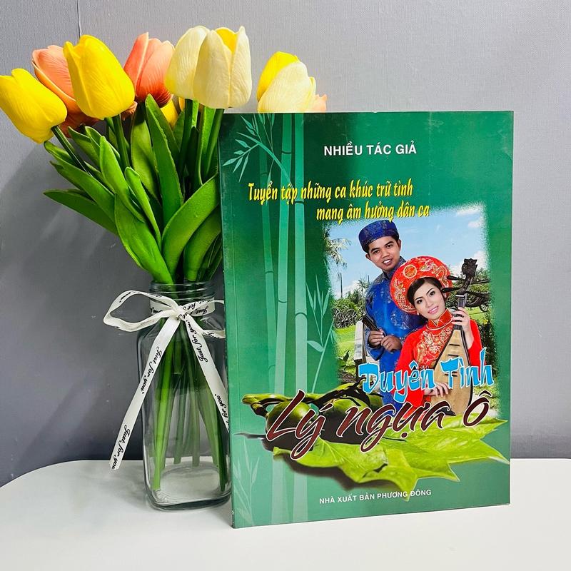 Sách - Tuyển Tập Những Ca Khúc Trữ Tình Mang Âm Hưởng Dân Ca - TikTok ...