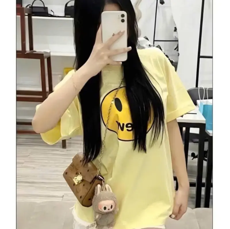 áo thun mặc cười màu vàng chanh chất vải coton dày mịn form rộng 1