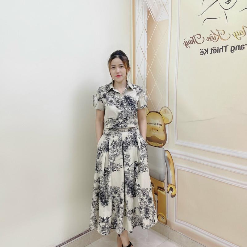 Sét Áo Cổ Đức Ngắn Tay Kèm Chân Váy Xếp Ly Phom Sang Xịn Dễ Mặc 0