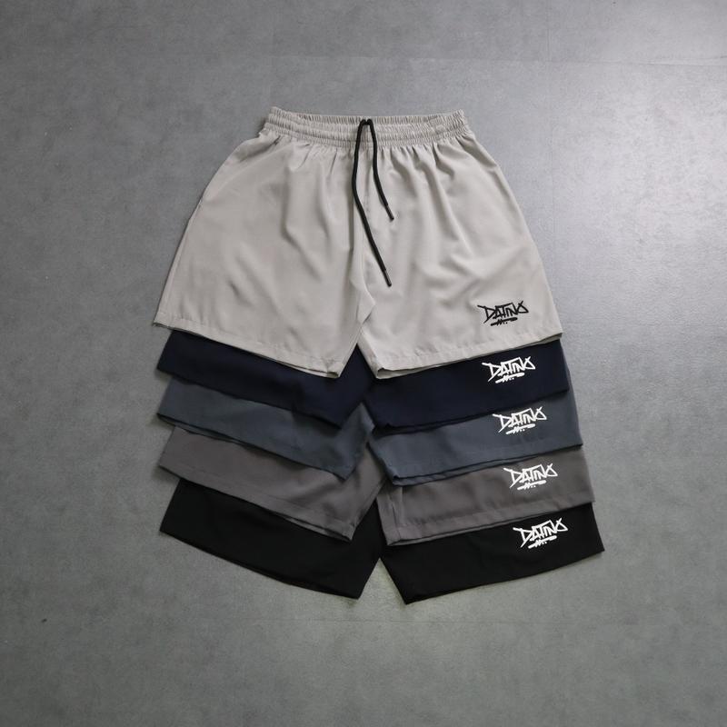 Quần short dù thể thao nam nữ Graffiti DATINO form Streetstyle đa năng mặc tập gym, đi chơi, chạy bộ