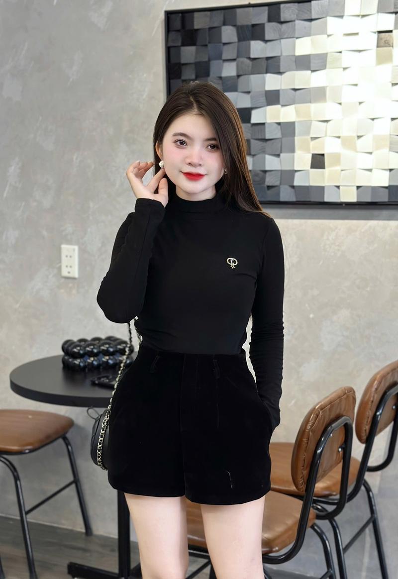Product Introduction of áo nỉ lông côtton cổ cao 4F 11