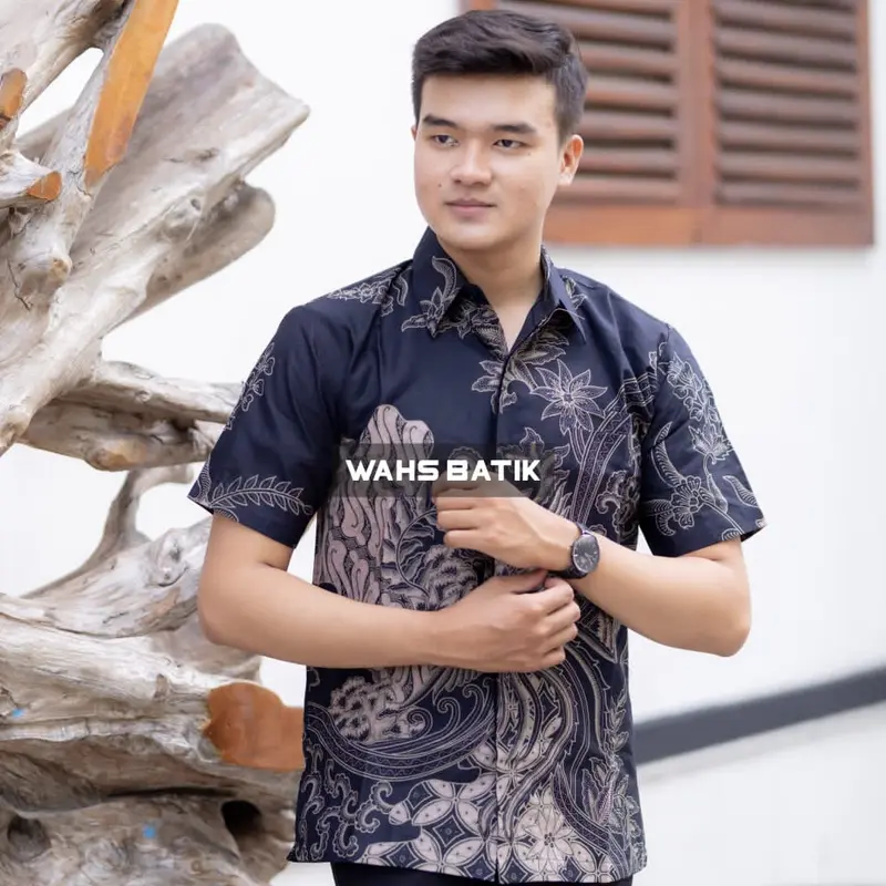 HAMENGKU Kemeja Batik Pria Original Solo Lengan Pendek Terbaru Motif Terlaris Lapis Furing katun panjang baju Slimfit Hem Ungu 0