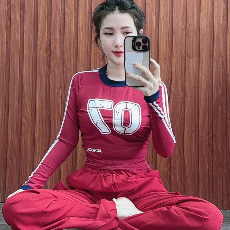 Bộ Gân Tay dài In 70 có chạy dây quần vải đũi túi hộp Nữ