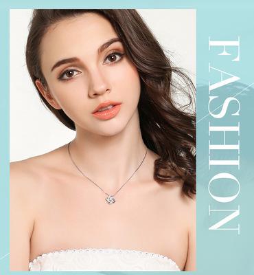 Product Introduction of Korean Silver Jewelry Women's Japanese and Korean Crystal Clover Pendant Silver Jewelry Clavicle Chain Birthday Gift Hot Sale pearl summer rope chain gold larimar sea monkeys ankh statement necklace chiffonsaree jew erly 9