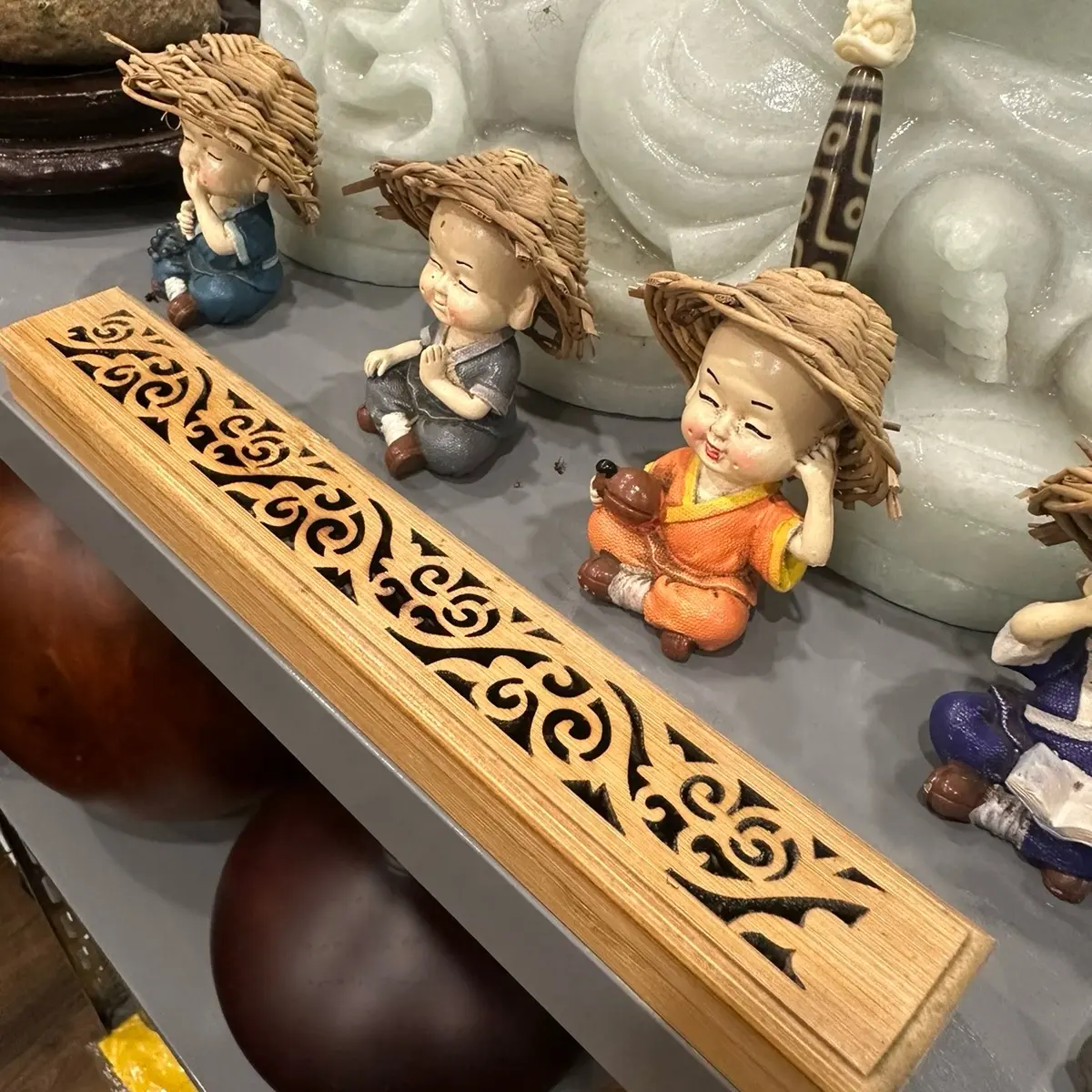 Hộp xông đốt nhang trầm không tăm