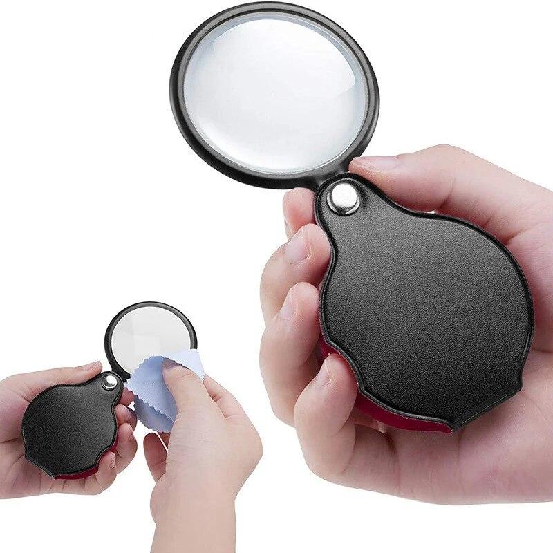 Product Introduction of Pembesar Pegang Tangan Mudah Alih, Kaca Pembesar Kulit 8X, Kaca Pembesar Poket, Monocle Membaca, Barang Kemas, Cermin Mata Hadiah, Lupe 68