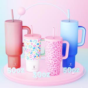 Meoky 1ピース50oz/30ozステンレススチールリークプルーフサーモスカップは、車のカップホルダーに置くことができ、蓋とステンレススチールストローが付属しており、自動運転、アウトドア旅行、ギフトに適しています。