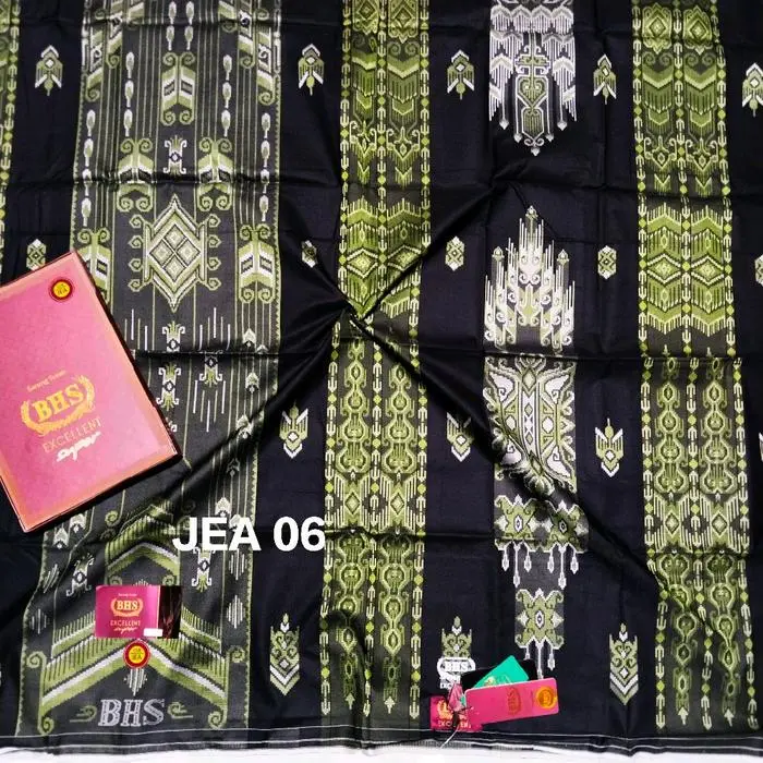 06 JEA EXCELLENT GOLD