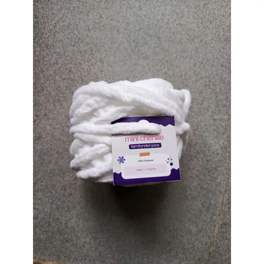 Benang chenille Chunky 50 gr / Chenille 50 gr / Chenille Chunky / Benang Rajut Chenille Chunky Korin/Benang Rajut Handuk / SINGLE COLOR 50gr Benang chenille Chunky 50 gr / Chenille 50 gr / Chenille Chunky / Benang Rajut Chenille Chunky Korin/Benang Rajut Handuk / SINGLE COLOR 50gr