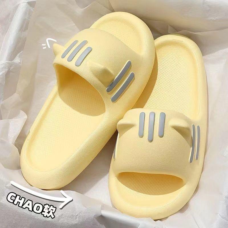 Product Introduction of Dép Đi Trong Nhà Hình Mèo, Dễ Thương, Dành Cho Nữ, Thích Hợp Đi Bên Ngoài, Nhà Mới, Chống Trượt, Tĩnh Điện, Phong Cách Người Nổi Tiếng Trên Internet, Thích Hợp Cho Học Sinh Nữ, Mặc Mùa Hè, Hàng Mới Về DéP Slipper Women Có Quai 17