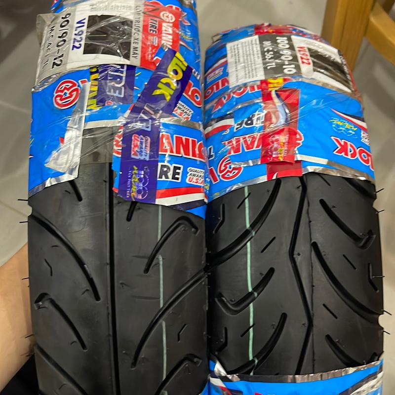  vỏ lốp  xe Lead,Atila 90 90-12 100 90-10 thương hiệu Vanlock xuất xứ Việt Nam   được tặng 1 chai nước mát  