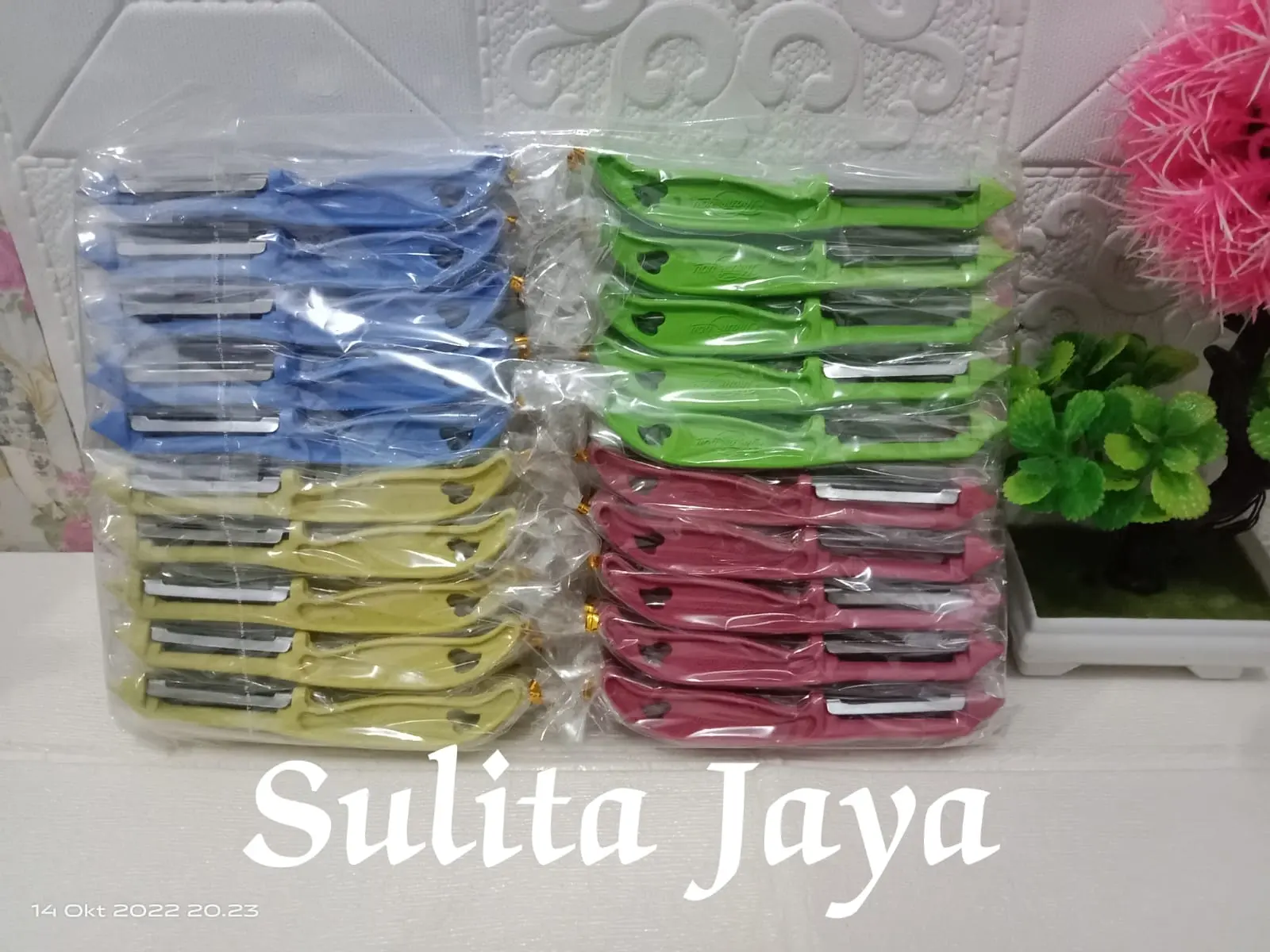 souvenir pernikahan 100 pcs pengupas buah kemas plastik