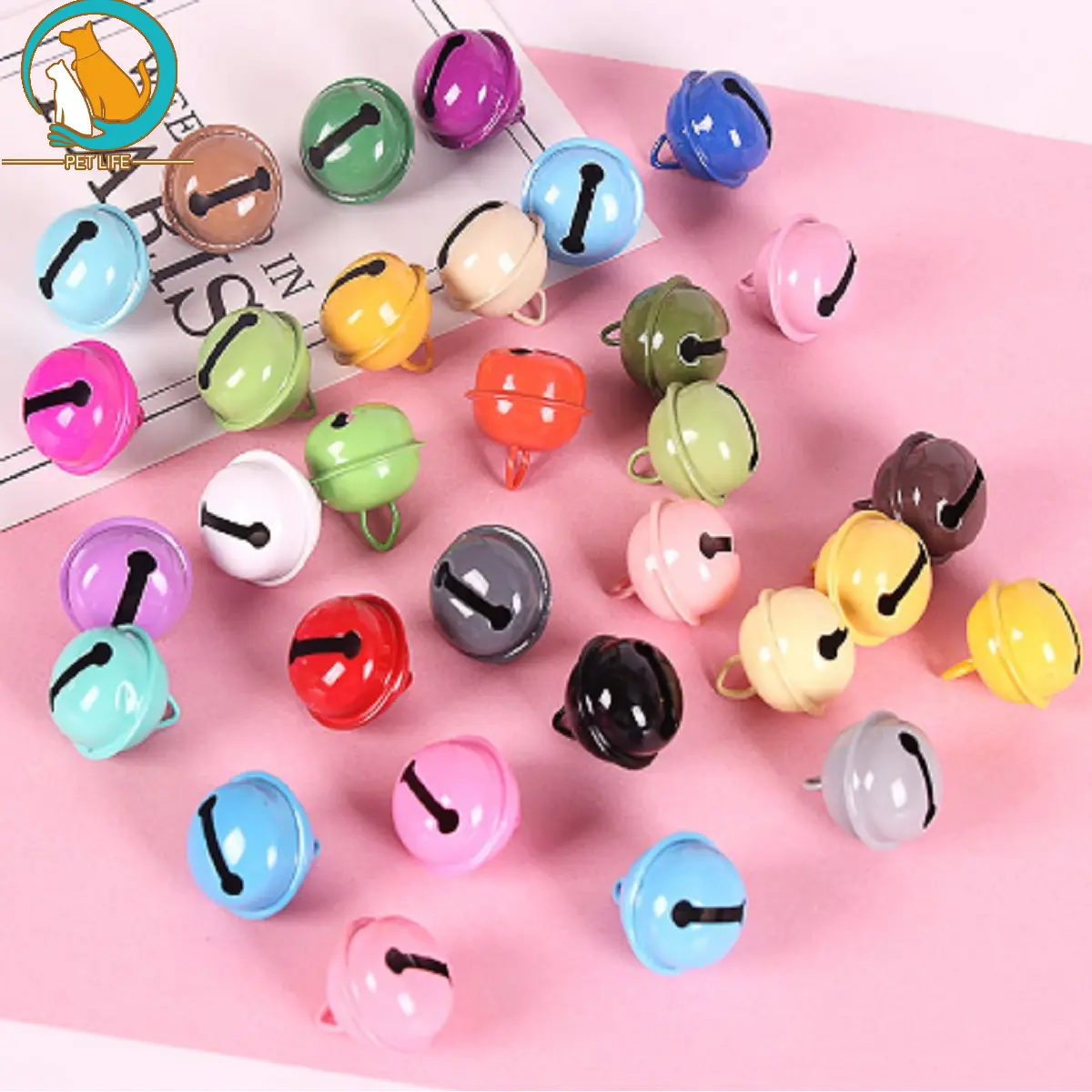 สีลูกกวาด 22mm ระฆัง จี้สร้อยคอ สำหรับสัตว์เลี้ยง ปลอกคอสุนัขแมวกระดิ่งพรรคอุปกรณ์ตกแต่ง