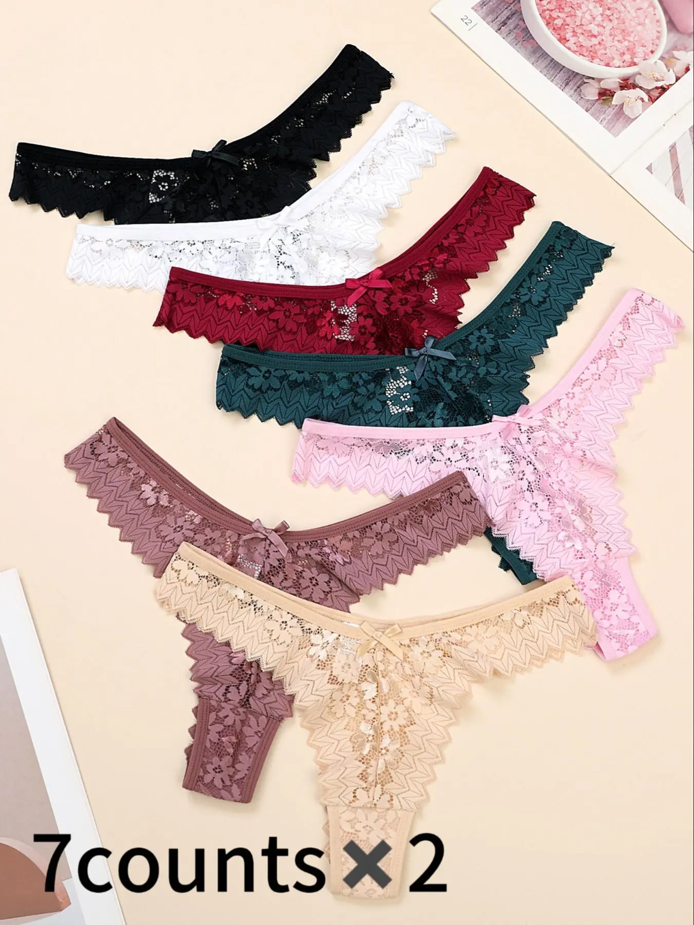 Women's Floral Lace Bow Decor Thong, Soft Comfy Breathable Panty for Daily Wear, Ladies Underwear for All Seasons