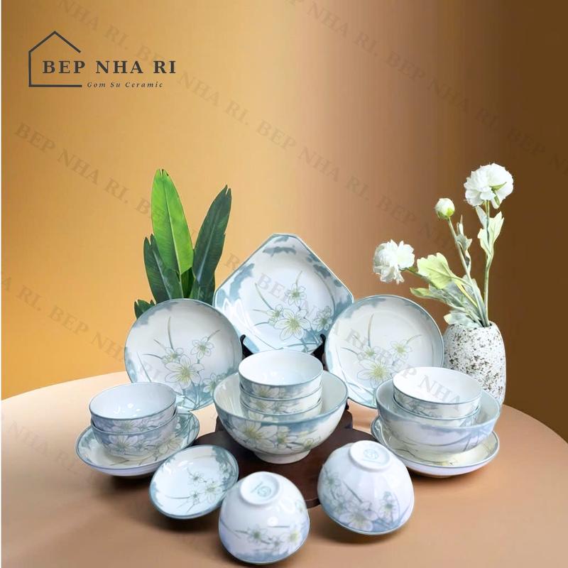 [ BepNhaRi ] Bộ Bát Đĩa Họa Tiết Hoa Thủy Tiên 4 đĩa tròn 1 đĩa vuông - Gốm Sứ loại 1 -DECOR trang trí bàn ăn