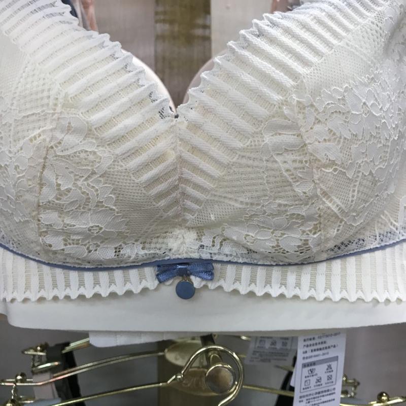 Hi Mia's Shop | Wireless Nursing Bra for Pregnancy Nursing Thin Underwear Postpartum Feeding Bra Breathable Push up and Anti-Sagging 1