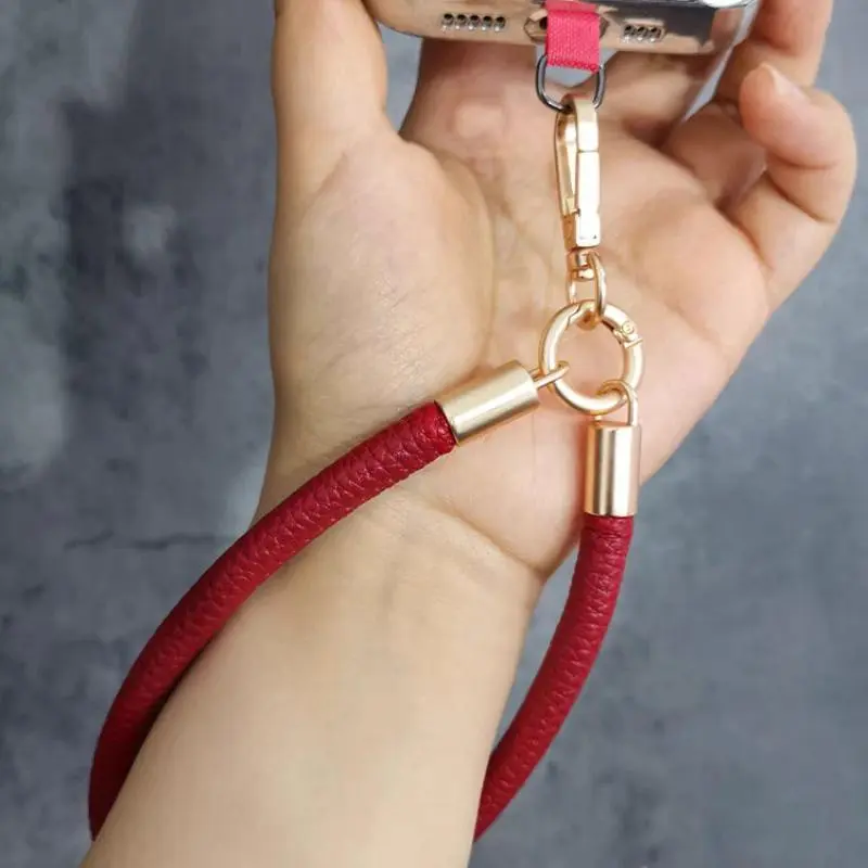Fashionable Phone Lanyard, PU Leather Phone Strap with Universal Clip, Mobile Phone Bracelet, Anti-lost Phone Charm for Women & Men 5