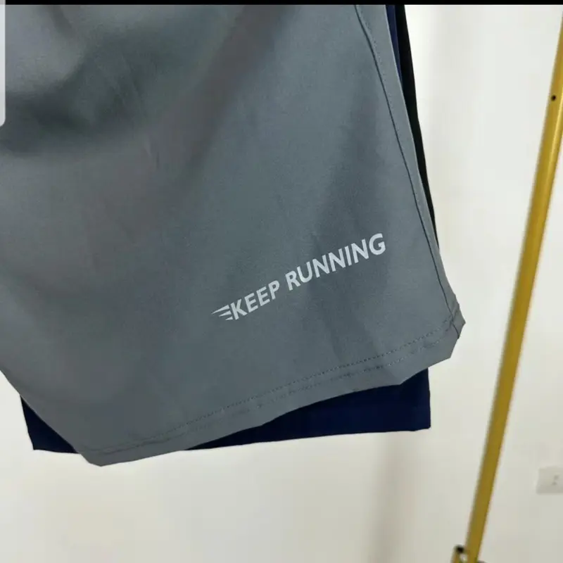 Combo 4 quần short nam , quần lửng , quần đùi chất liệu gió lụa co dãn thoáng mát có dây rút Có Túi Menswear quầnkhôngnước 3