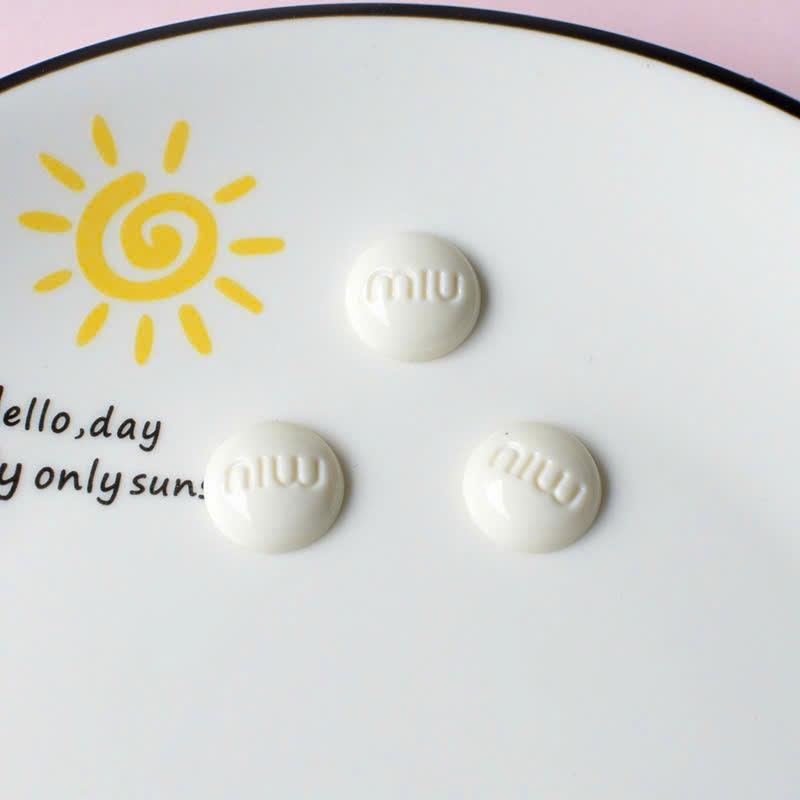 Bộ Sticker 3D, DIY, Jibbitz Charm Nổi Hình Gấu Sao Bạc Dễ Thương Trang Tríày Dép Cross 6