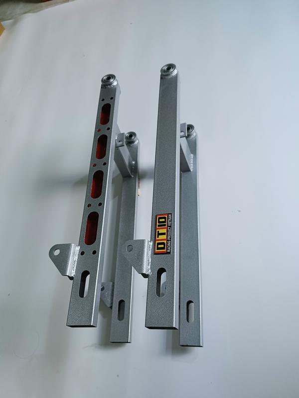 Gấp phay sắt Dt10 gắn xe sirius 50cc/110 dài 52cm PHỤ KIỆN GẮN XE MÁY Phụ Tùng