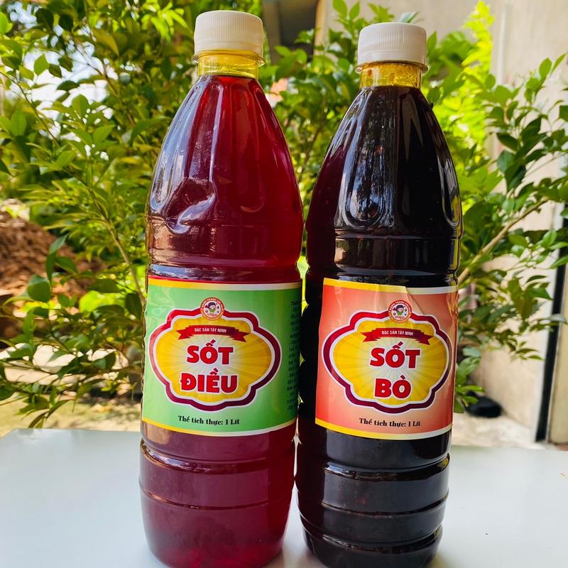 Combo nước sốt bò và nước sốt điều dùng trong món bánh tráng trộn