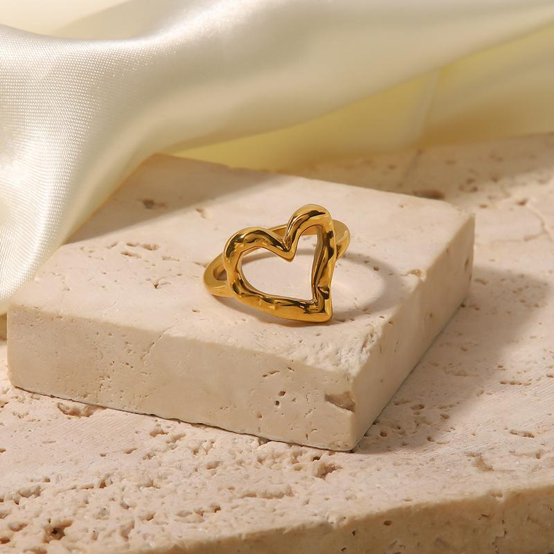 Product Introduction of Gold-Plated Non-Fading French Style Ring for Women, Designer Niche Ins Blogger Same Style Hammered Heart Light Luxury Titanium Steel Gold-Plated Non-Fading Ring 8