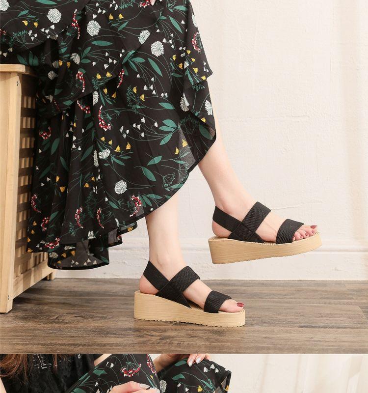 Product Introduction of 2025 Women's Outdoor Sandals Summer New Korean Style Fashionable Cross Strap Fashionable Platform Roman Shoes Sandals 10