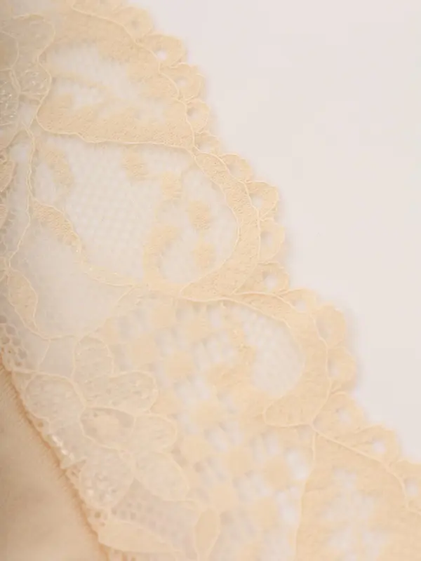 One-piece solid-color lace nightgown for ladies, a tight, sexy, body - shaping and hip - wrapping nightdress with adjustable suspenders 5