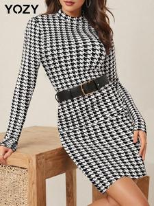 YOZY Women's Houndstooth Print Zipper Back Mock Neck Bodycon Dress, Elegant Fashion Long Sleeve Short Dress for Daily Outdoor Wear, Women Dress for Fall & Winter