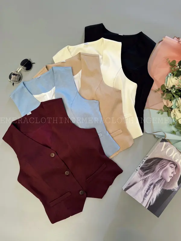 Set thiết kế váy áo Amelia màu Kem- áo croptop gile và chân váy dáng dài sang chảnh, thời thượng Nữ Women Kaki váy gile  nữ đồ tết 6