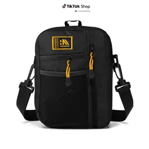 Tas Selempang Bahu Pria - Selempang Larry Model Simpel Highmore Hitam Slingbag