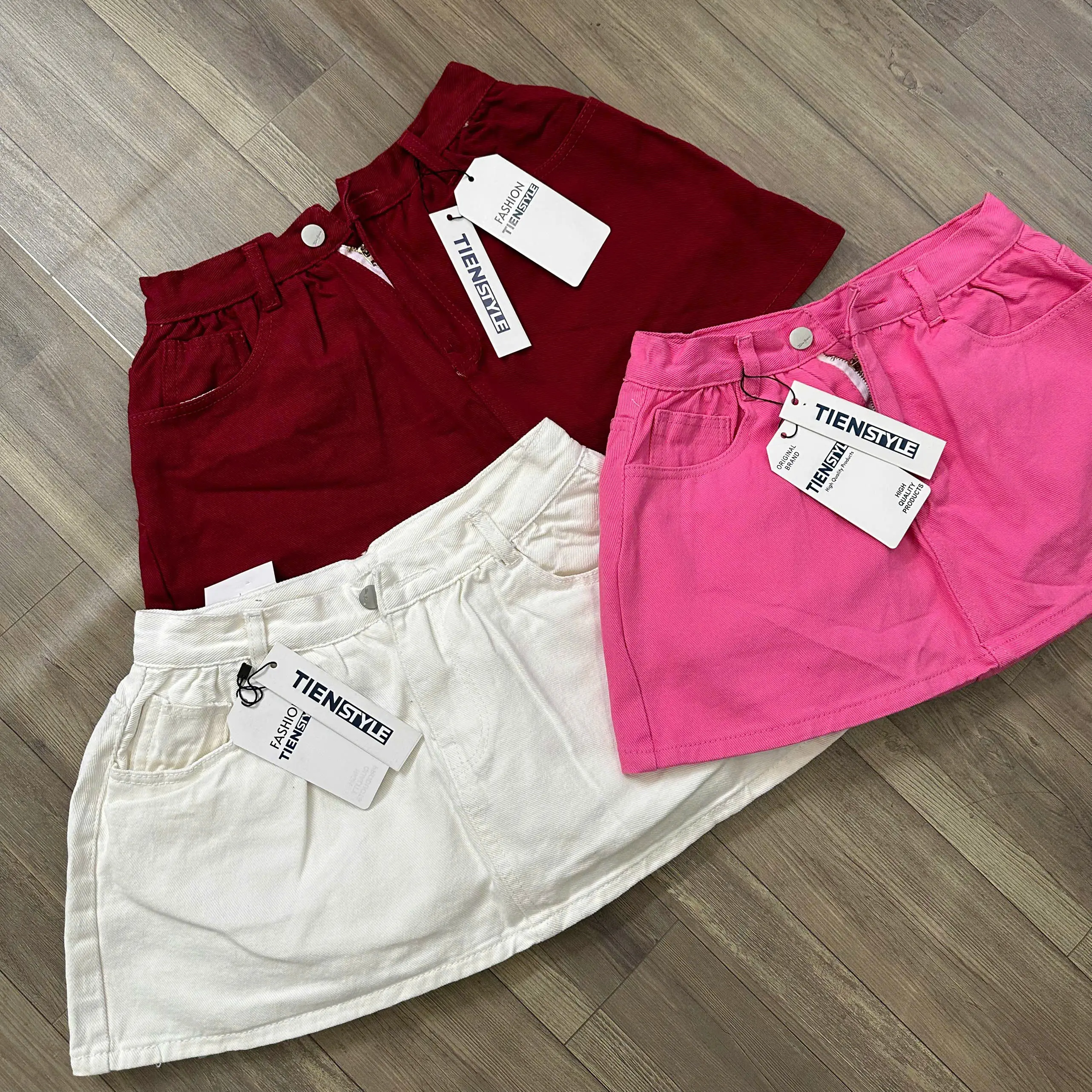 Chân Váy Jean Xếp Nếp Xòe Bồng Dáng Ngắn 5 Màu Đỏ-Hồng-Trắng-Xanh Không Giãn cho Nữ - Women, Full szie: 40-65kg, Chiều Dài: 32-35CM