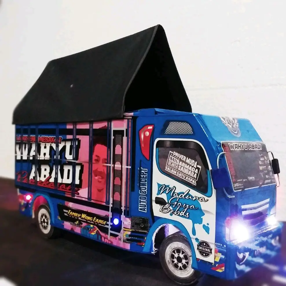 miniatur truk oleng biru wahyu abadi fariasi full lampu Set Hadiah Cowok Cewek Beraneka warna Asli