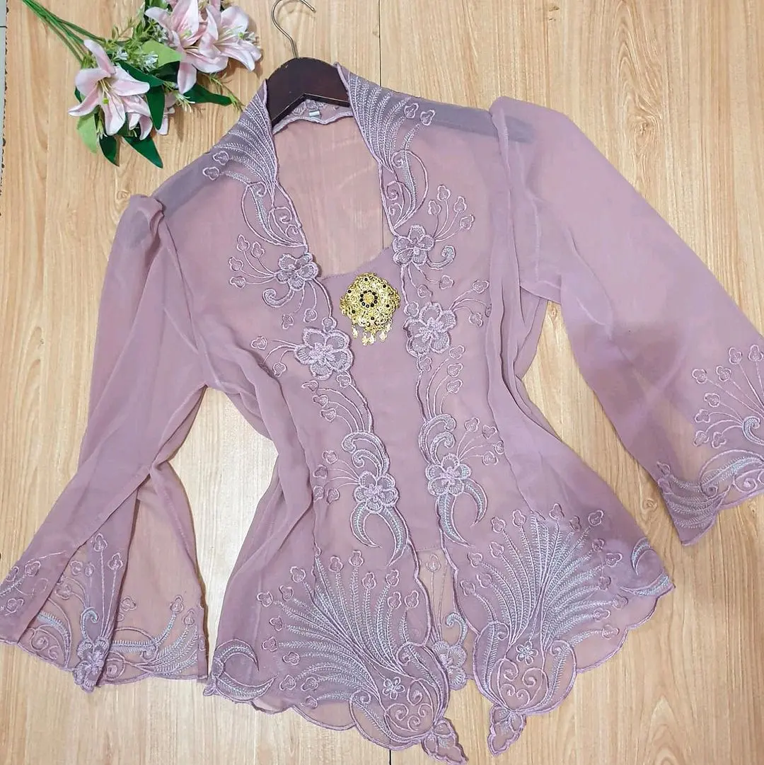 Kebaya Jadi Bordir Tangan Pecah Motif Merak Terbaru || Kebaya Adat Bali Modern || Kebaya Adat Bali Kekinian || Kebaya Adat Bali Murah