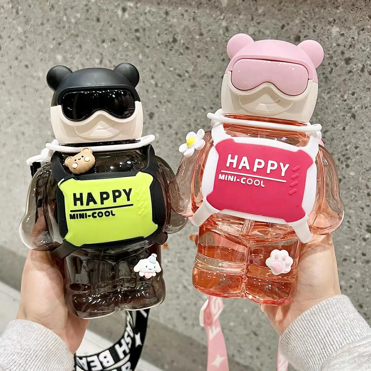Bình Nước Happy Cool Cực Ngầu Dung Tích 800ml Có Ống Hút Dây Đeo