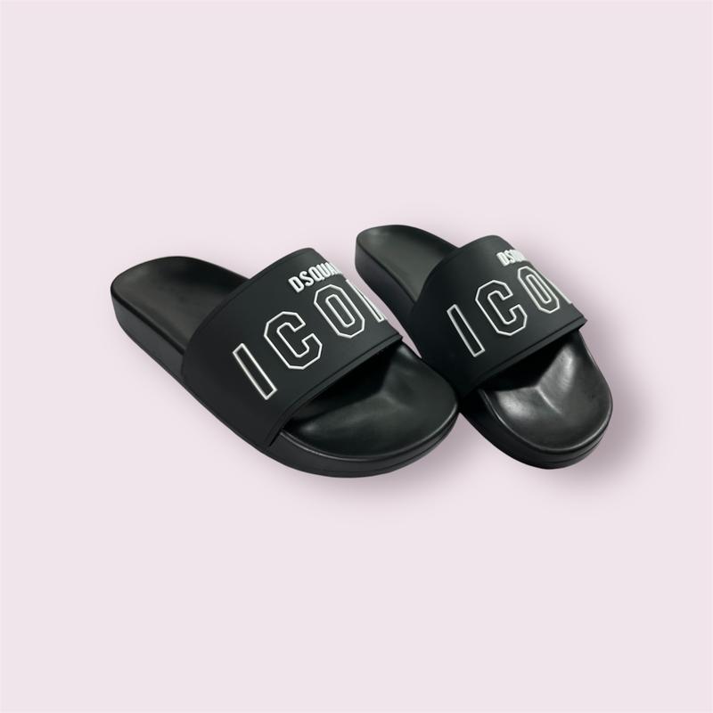 Product Introduction of Dép quai ngang ICON kẻ trắng quai PVC đen, đế PU đen 1