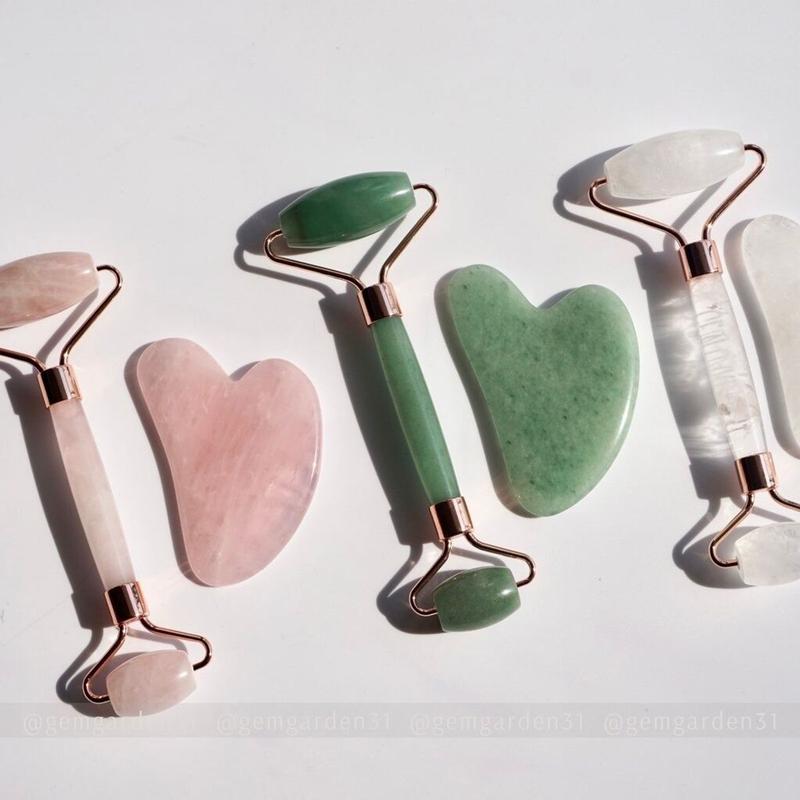 Thanh lăn massage mặt kèm đá  tự nhiên, cây lăn mặt nâng cơ massage mặt – Hàng full hộp Skincare Nữ Làm Đẹp Da