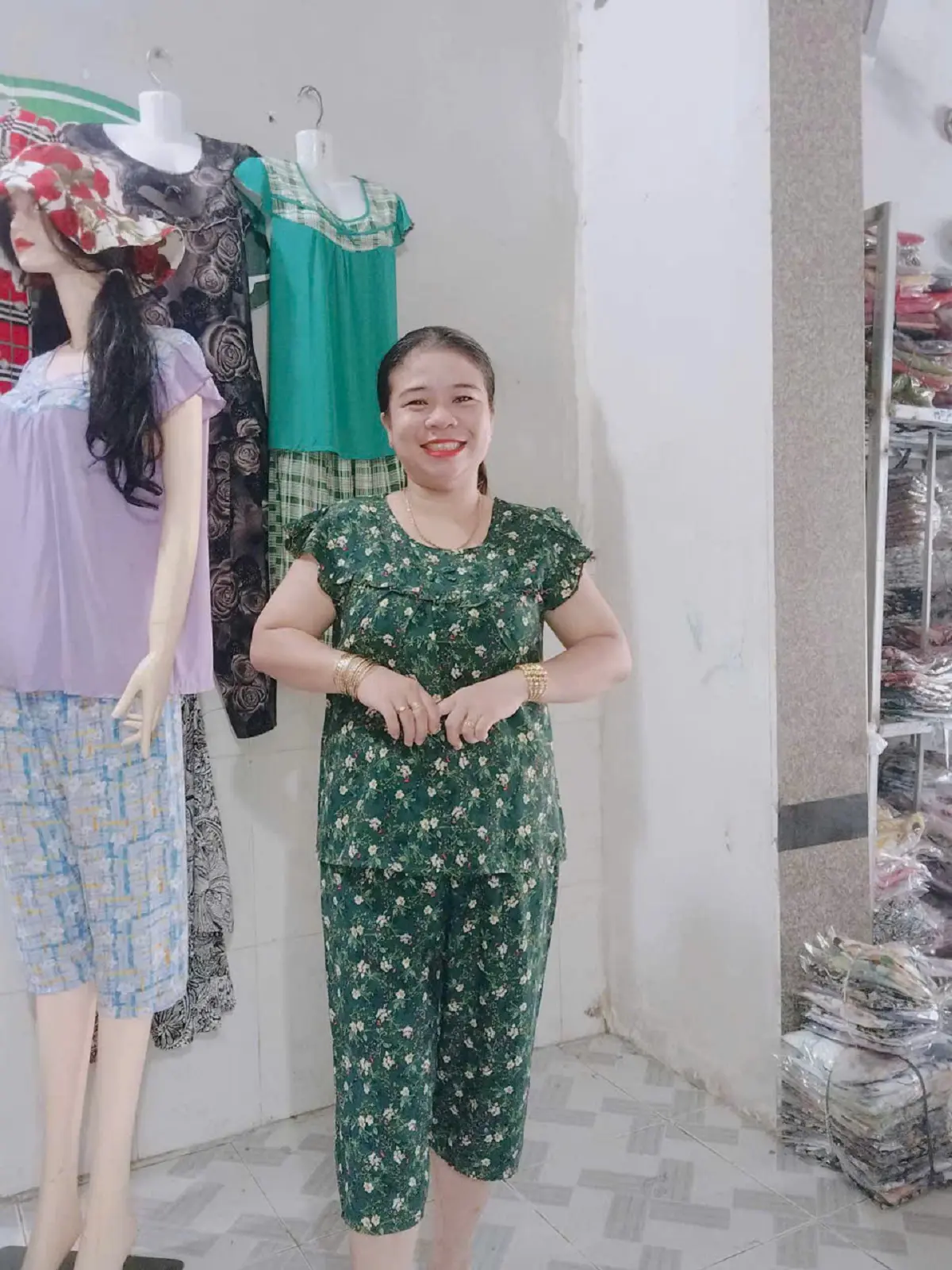 ĐỒ BỘ MẶT NHÀ LỮNG TÔN 2 DA LOẠI 1 Nữ Women Top Voi Áo