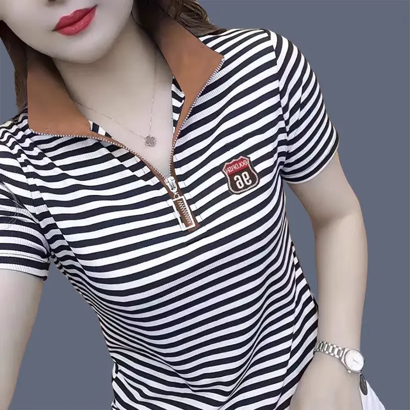 Áo Polo, Áo Thun Ngắn Tay Sọc, Dành Cho Nữ, Hàng Mới Về, Cổ Chân Đế Dây Kéo Một Nửa, Ve Áo Thời Trang, Màu Tương Phản, Áo Dễ Phối Đồ Thường Ngày