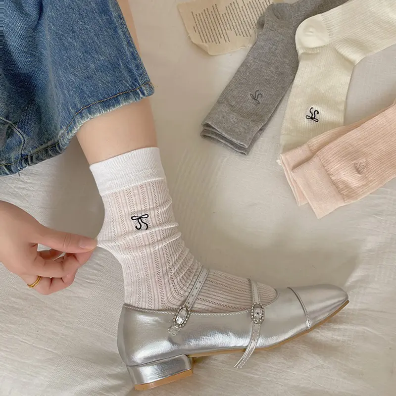 Japanese Hollow Out Long Socks Women Girls Sweet Lace Bow Sock Casual Crew Loose Sox Streetwears Summer Thin Mid-tube Stockings