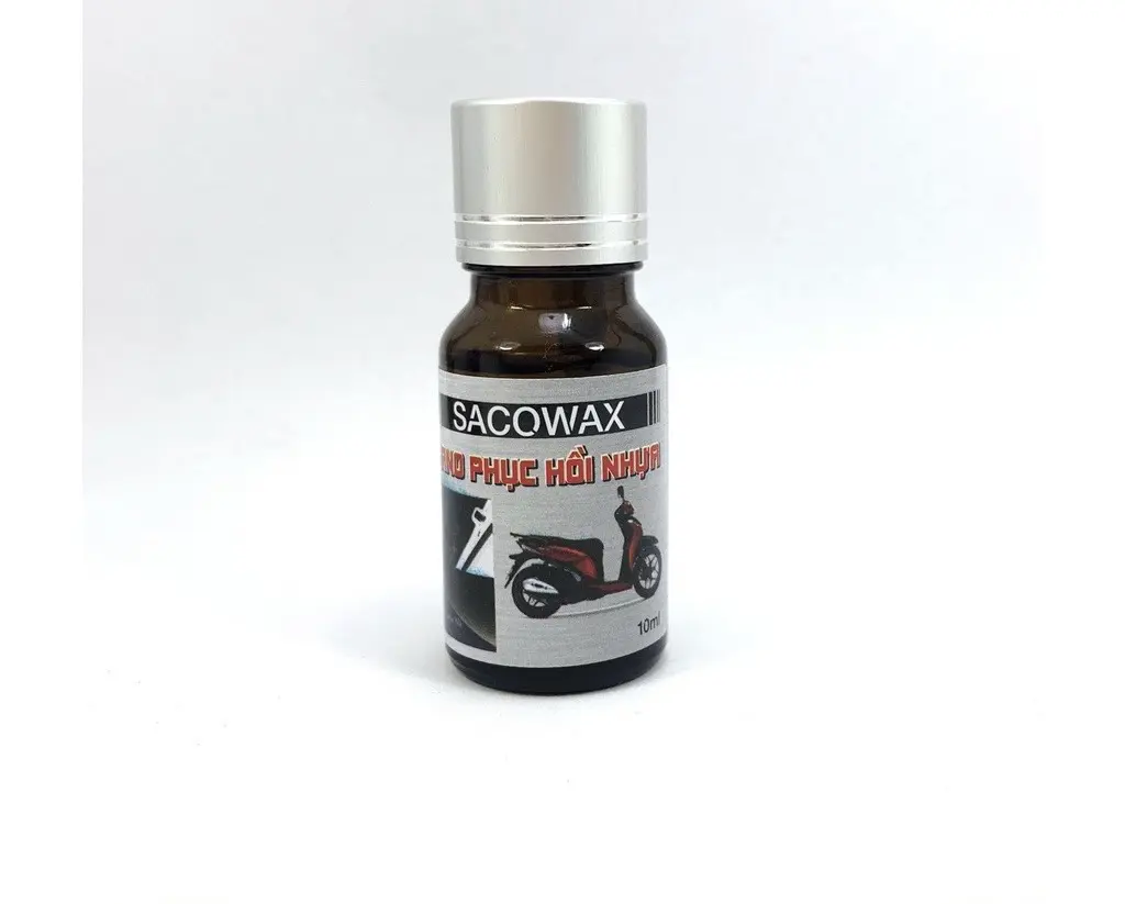 Nano phục hồi nhựa SACOWAX giúp các chi tiết nhựa nhám đen phục hồi lại màu đen thấm đều, còn có tác dụng bảo vệ tránh lão hóa, bạc màu đến sáu tháng.