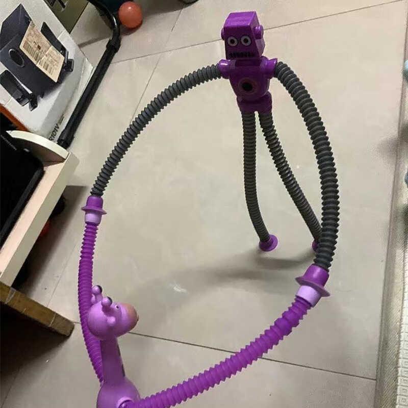 Product Introduction of 2pcs lot Suction Cup Telescc Robot Shape Stretch Tube Giraffe Educational Decompression Anti stress Squeeze Toy 17