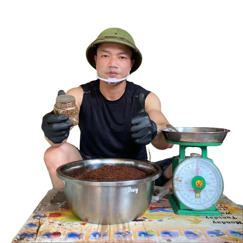 COMBO 3 HỘP Chẳm Chéo Giã Tay Thượng Hạng - Thành phần 13 loại: hạt đổi, mắc khén,...trọng lượng mỗi hộp 200gram, dùng làm gia vị chấm, ướp nướng