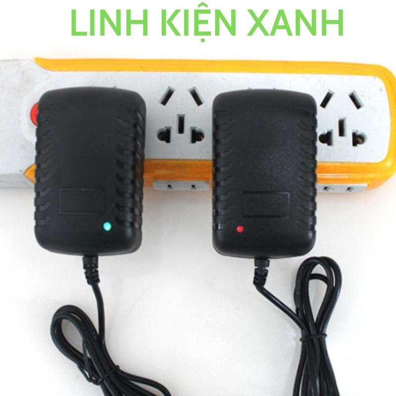 (SẠC NHANH)(Hàng tiêu chuẩn châu âu)Sạc xe điện trẻ em, sạc xe ô tô điện trẻ em 12v 1000mah có đèn báo 1