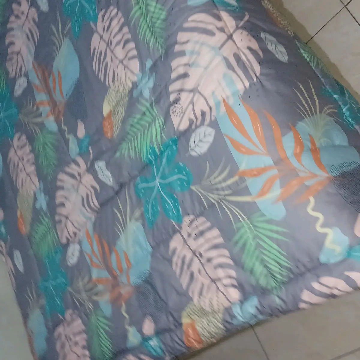 Bed cover selimut tanpa sprei